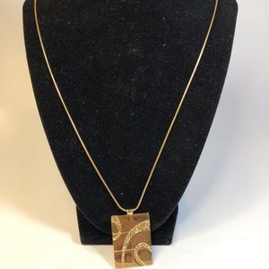 Anne Klein Pendent Gold Tone 16 inches Necklace